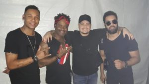 Os Travessos recebem Guga Nandes em apresentação no RJ