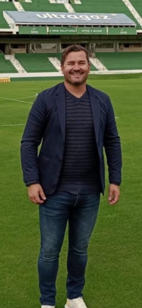 Revelado na base do Corinthians, veja por onde anda o ex-jogador André Capone