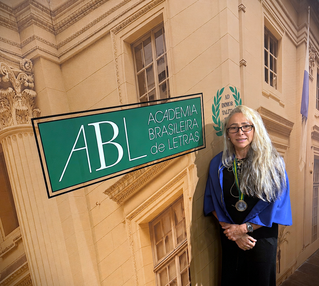 Da televisão à literatura: Claudia Cataldi é homenageada pela ABL
